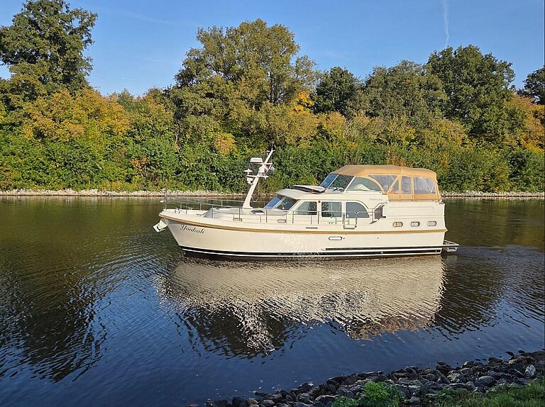Linssen Grand Sturdy 40.0 AC Außenbereich