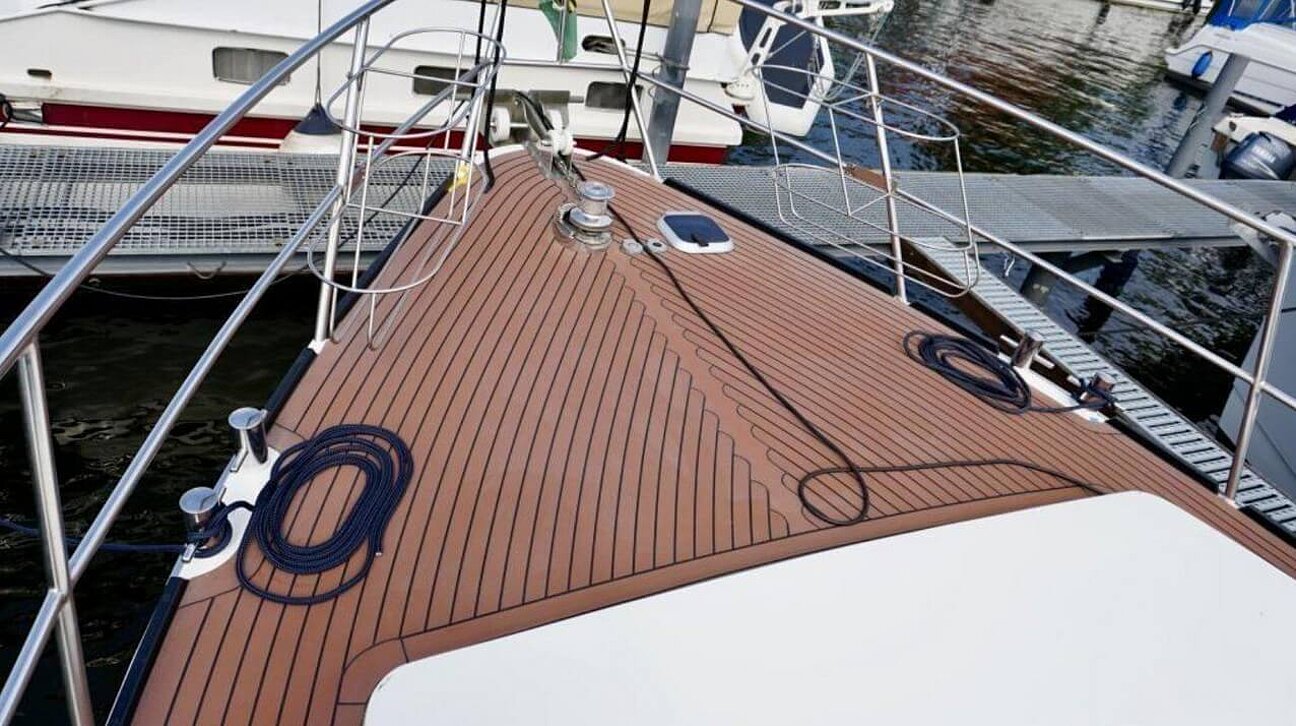Motoryacht Siemer 42 AC Außenaufnahme Deck
