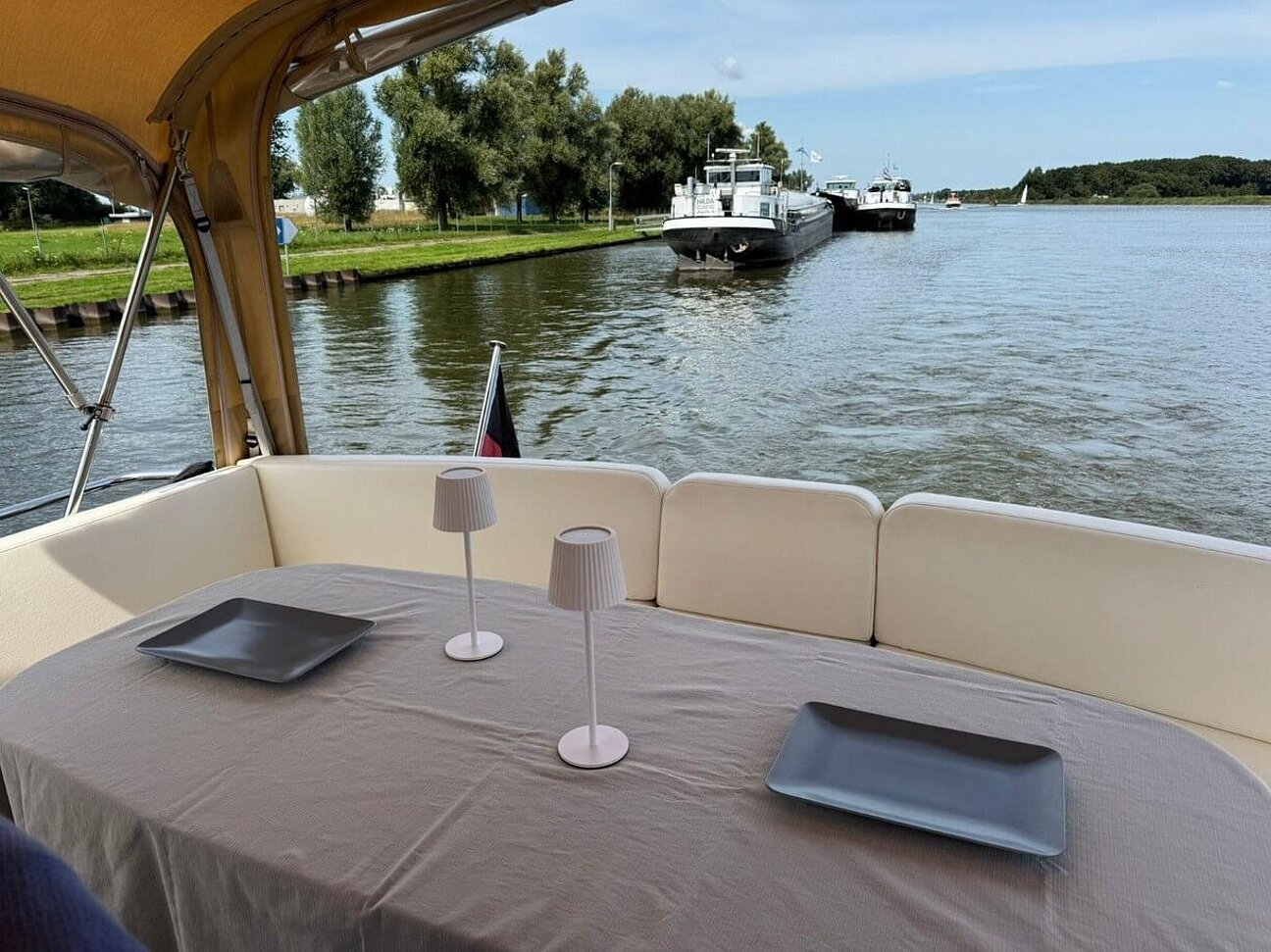 Linssen Grand Sturdy 40.0 AC Außenbereich