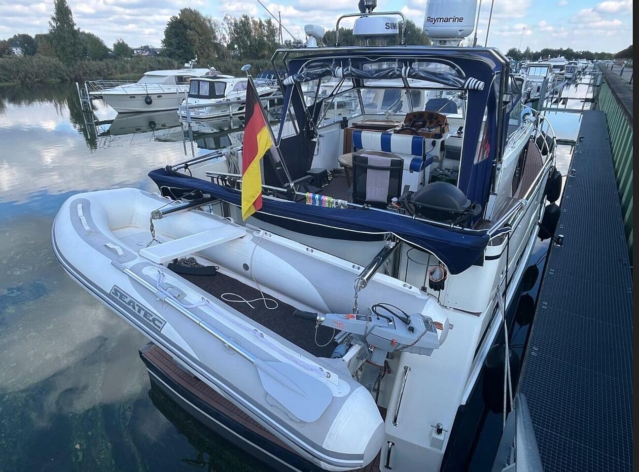 Motoryacht Siemer 42 AC Außenaufnahme