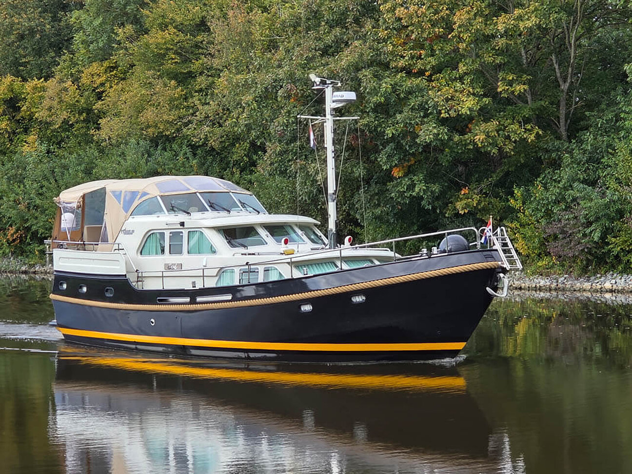 Linssen Yacht Grand Sturdy 460 AC TWIN im Wasser