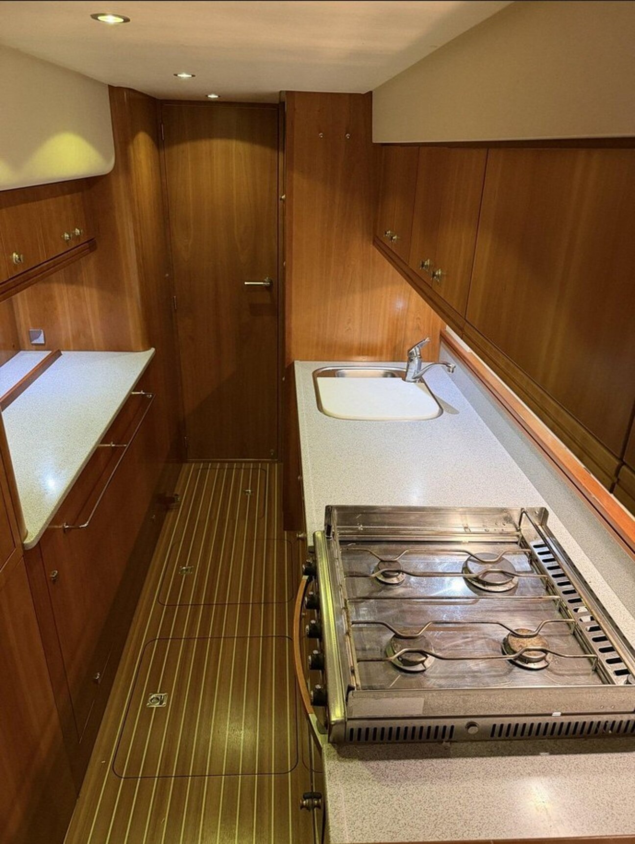 Motoryacht Elling E3 Spezial Küchenzeile