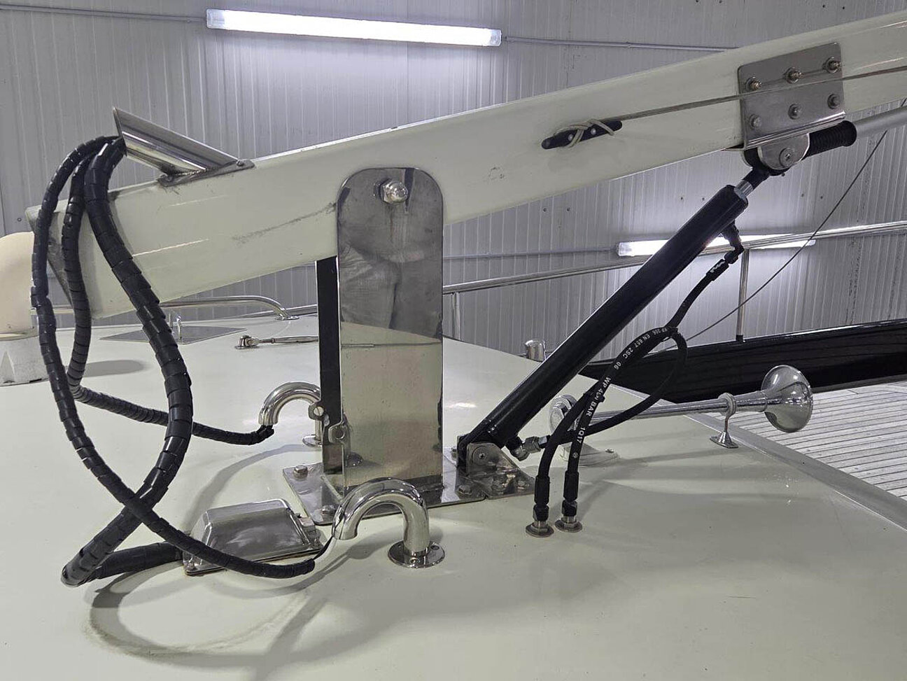 Linssen Yacht Grand Sturdy 460 AC TWIN Mast