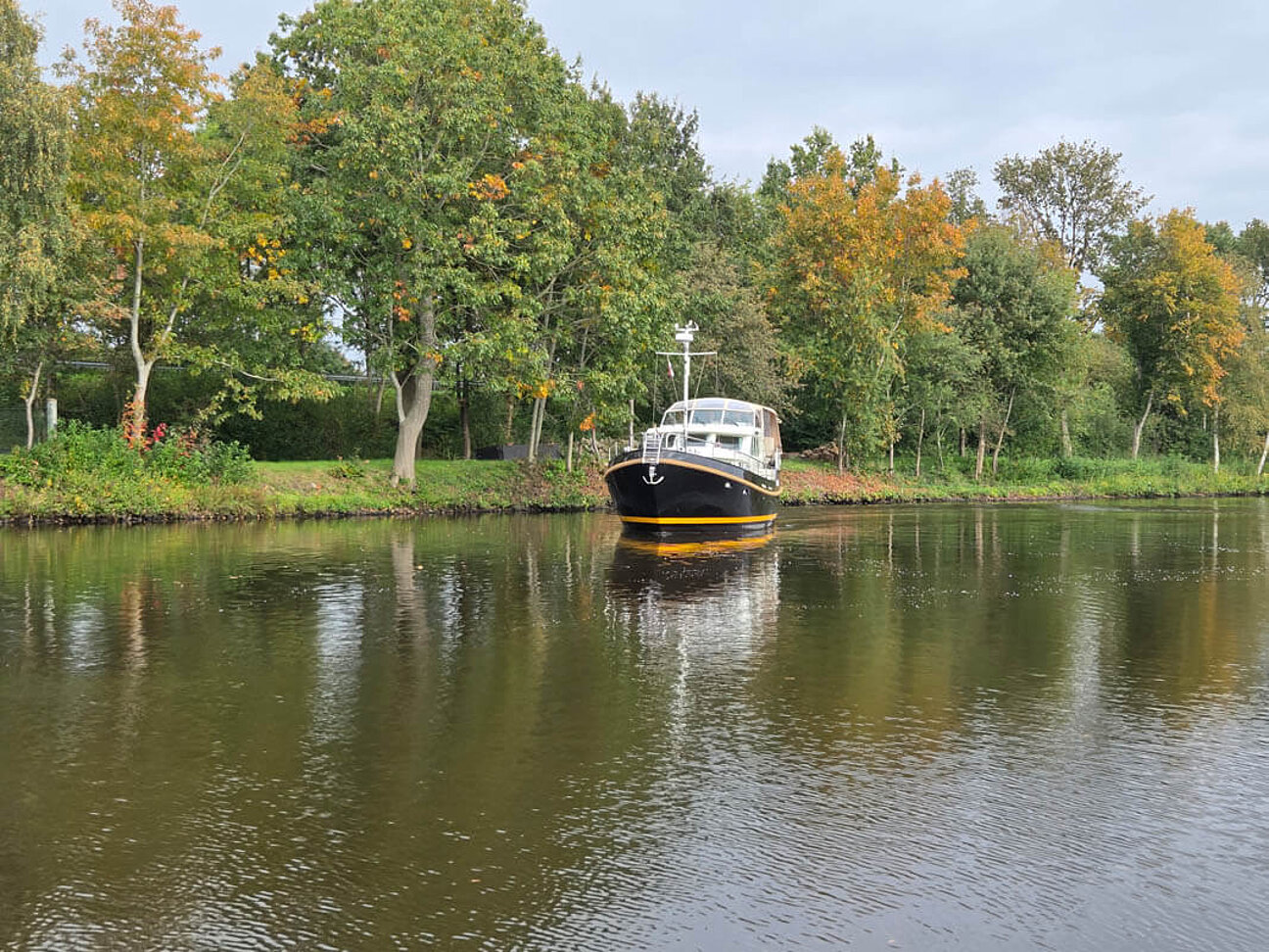 Linssen Yacht Grand Sturdy 460 AC TWIN im Wasser