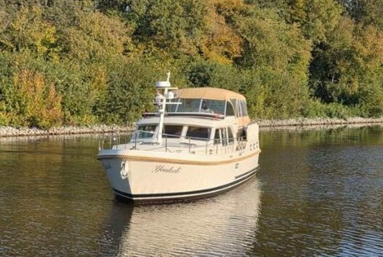 Linssen Grand Sturdy 40.0 AC Außenbereich