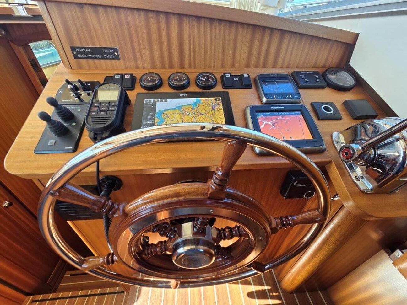 Linssen Classic Sturdy 28 Sedan