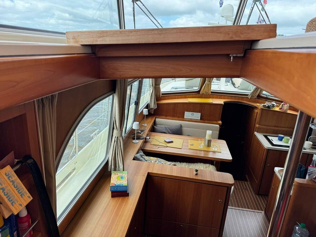 Linssen Grand Sturdy 40.0 AC Wohnbereich